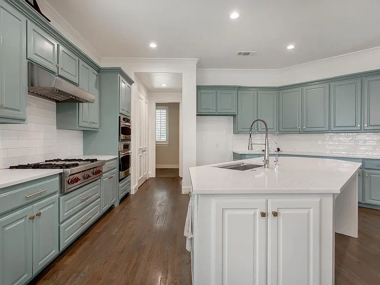 921 Pine Burst Dr — Photo 11