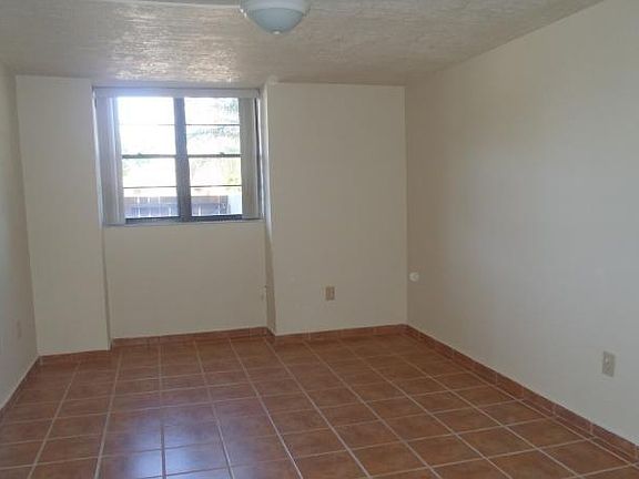 2nd image of 10525 SW 112th Ave APT 114
