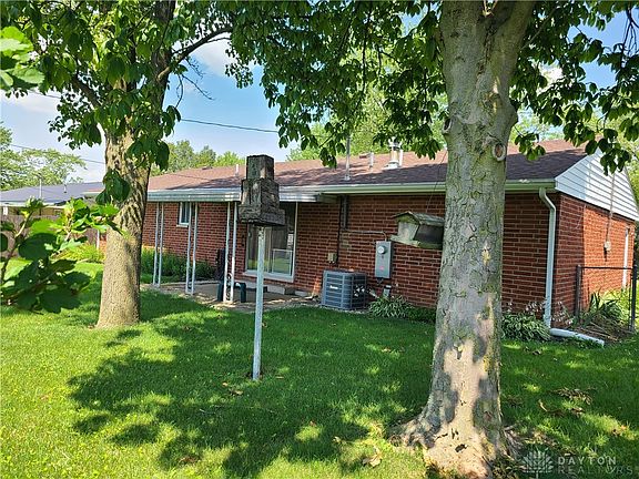 5th image of 1336 Oaktree Dr