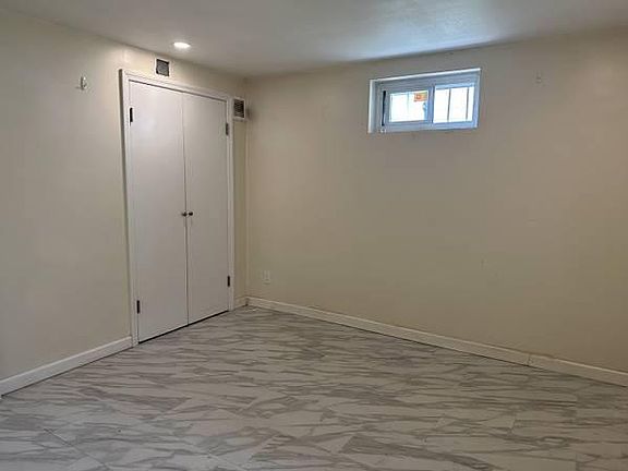 3rd image of 308 Oder Ave #B