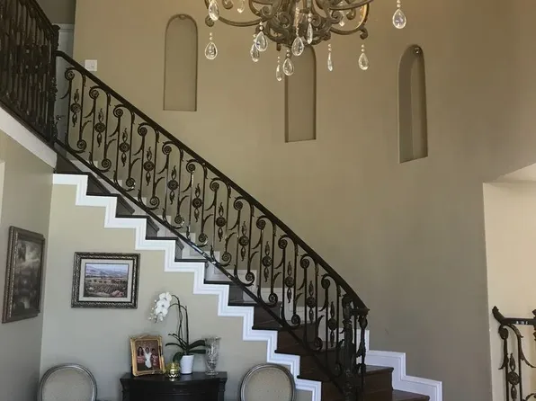 1515 Outlook Cir, Thousand Oaks, CA 91362