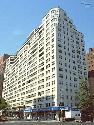 Rented by New York City Moves Team LLC | media 57