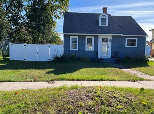 6 S Acres Rd, Plattsburgh, NY 12901