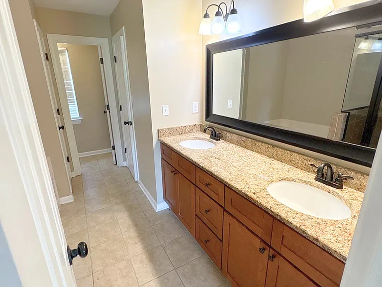 9456 Club Walk Ct — Photo 10