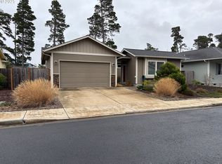 4040 Nandina Dr, Florence, OR 97439