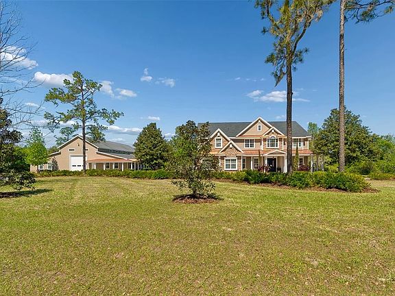 2nd image of 32641 BLUEBERRY HILL WAY