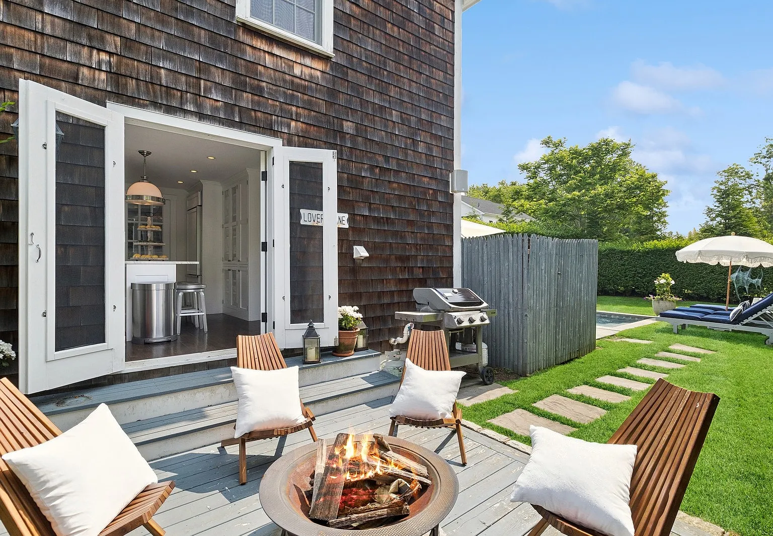 Designer East Hampton Village Home — Photo 2