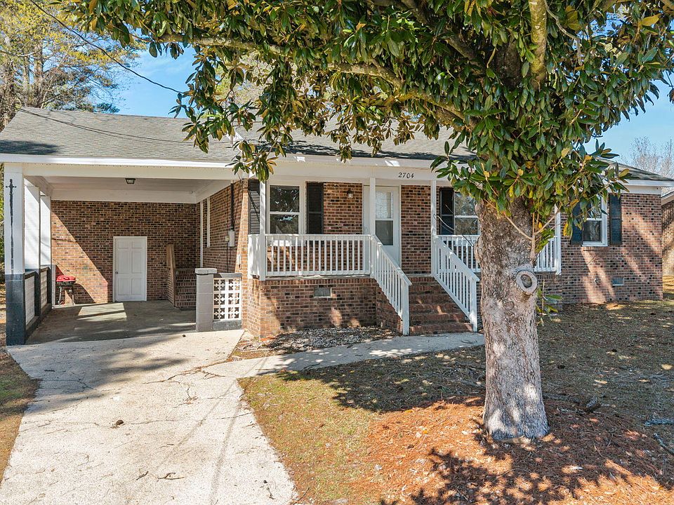 1st image of 2704 Shawnee Place