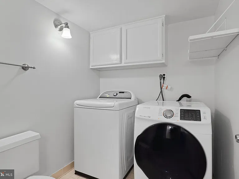 3263 S Stafford St — Photo 31