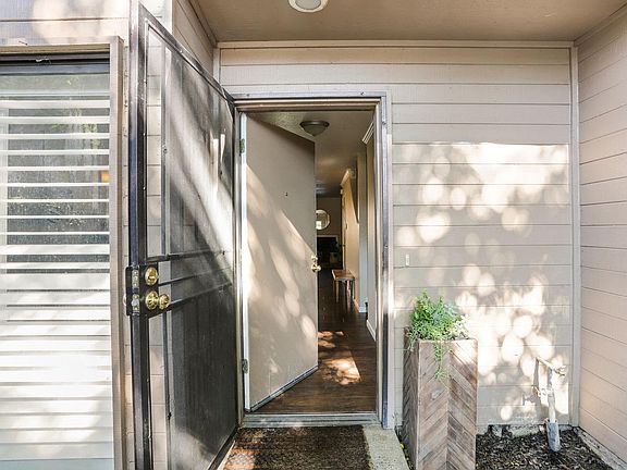 5th image of 4985 Gadwall Cir
