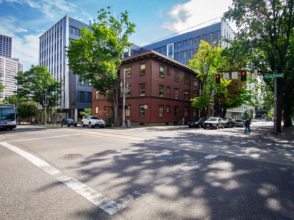 1834 SW 5th Ave APT 209, Portland, OR 97201