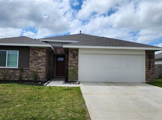 61 Spring Ln, Manvel, TX 77578