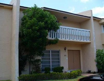 1st image of 17120 Sw 94 Ave #20