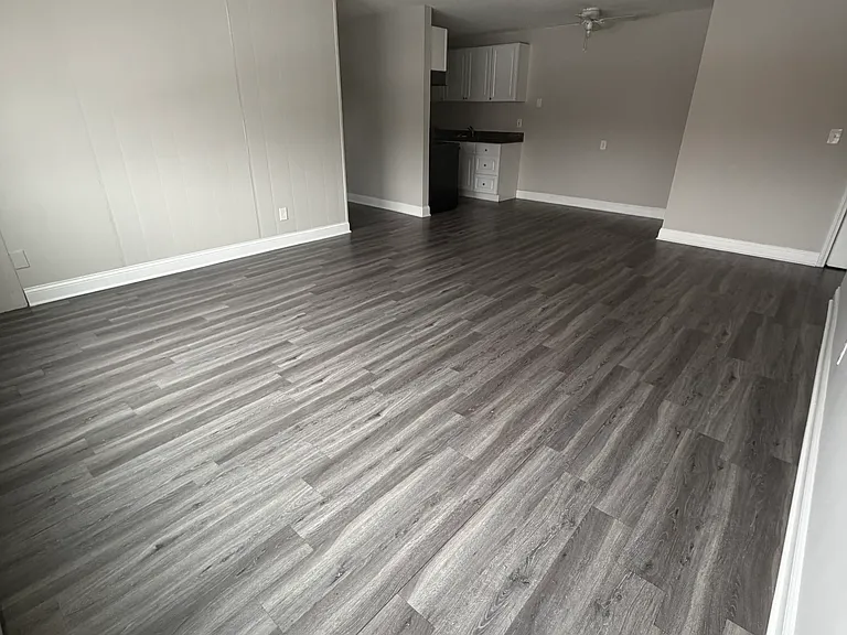 Twin Place Apartments — Photo 9