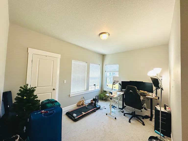 4105 SE 69th Ave — Photo 15