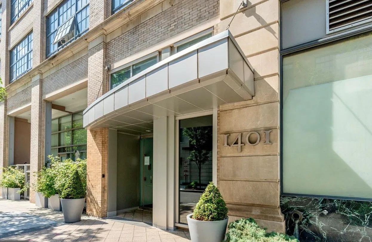 1401 Church St NW — Photo 1