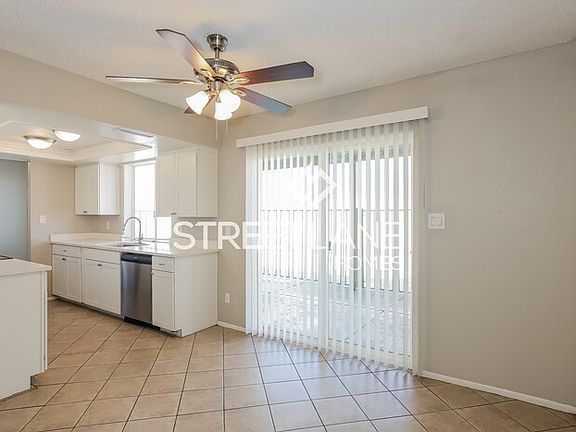 4th image of 10424 W Calle Del Oro