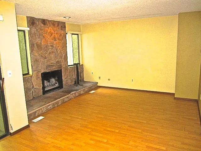 2643 Grapewood Ln — Photo 6