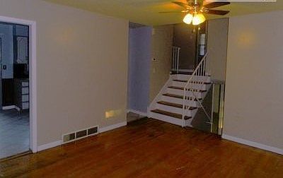 4th image of 12015 Belmont Ave