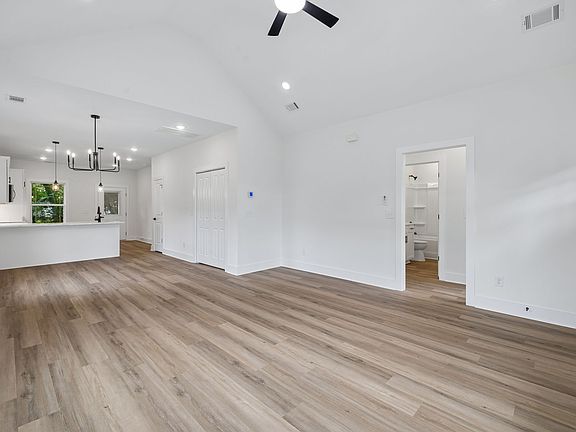 5th image of 1511 Cheatham St