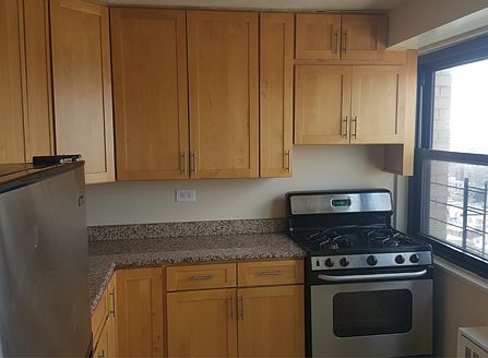 2nd image of 801 Neill Ave APT 18A