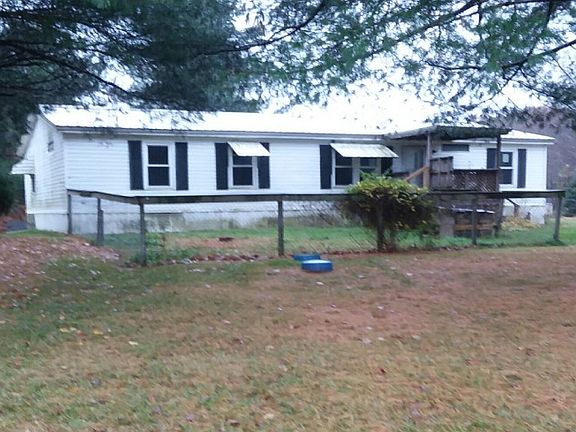 3rd image of 5000 Orangeville Kinsman Rd NE
