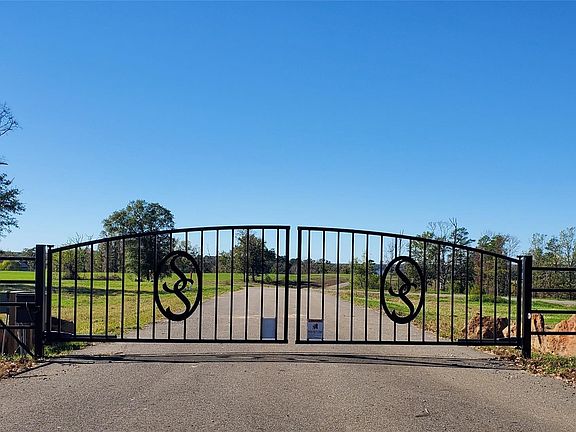 2nd image of Waterside Ln