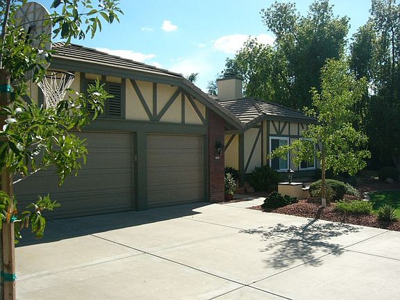 3-Car Garage