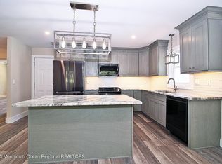 78 Northumberland Dr, Toms River, NJ