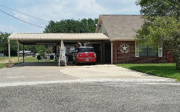 3rd image of 107 Alice Cir