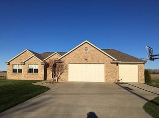 1468 N Block Rd, Reese, MI 48757