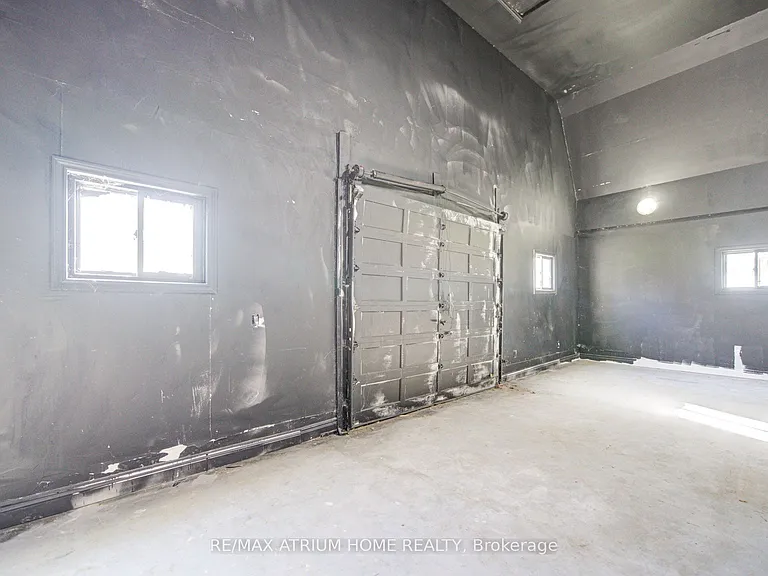 6394 Bethesda Rd E — Photo 12