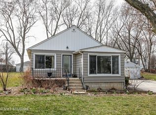 7240 Hamilton Ave, Burr Ridge, IL 60527