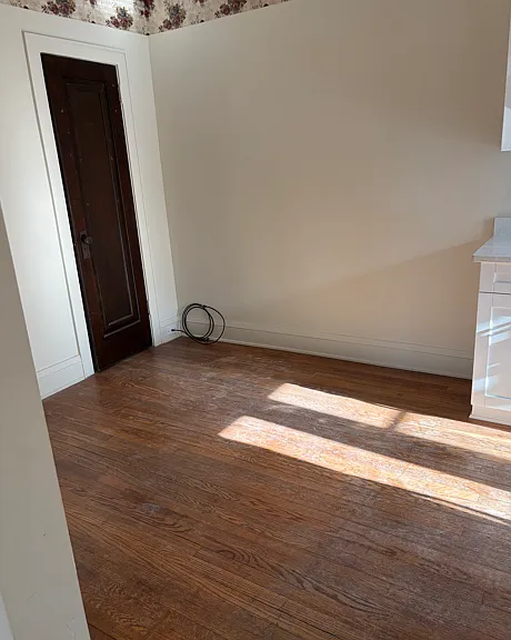 1709 Shields Ave #2 — Photo 8