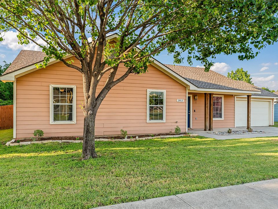 1st image of 2813 Dana Ln