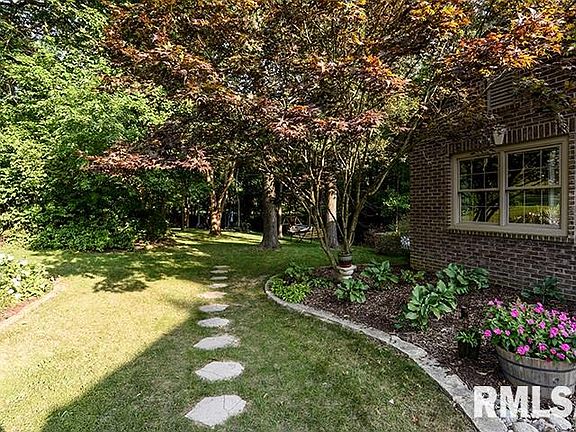 4th image of 10118 W Lamplighter Ln