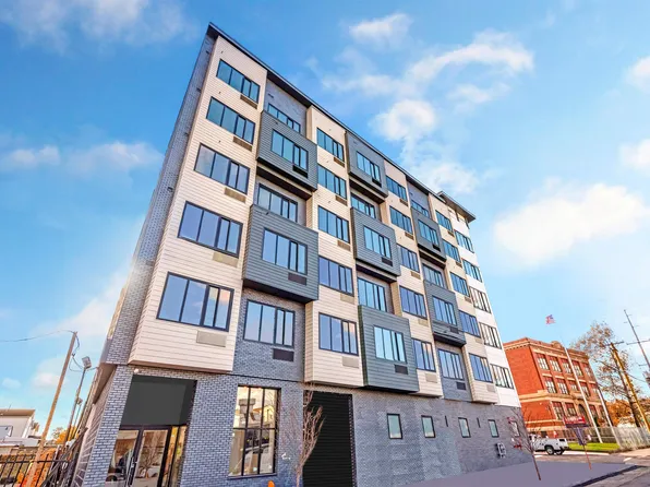 271 Sip Avenue image 17 of 17