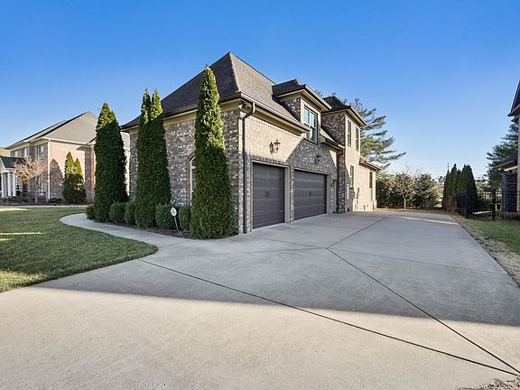 3rd image of 1718 McKinley Pl