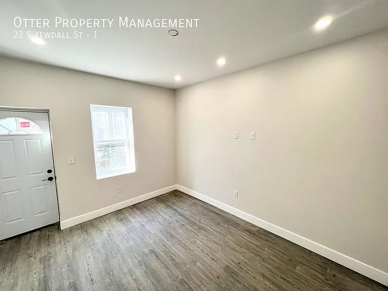 22 S Yewdall St #1 — Photo 5