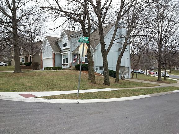 Side view (corner lot)