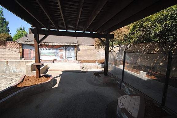 3rd image of 7386 Milleman Ave