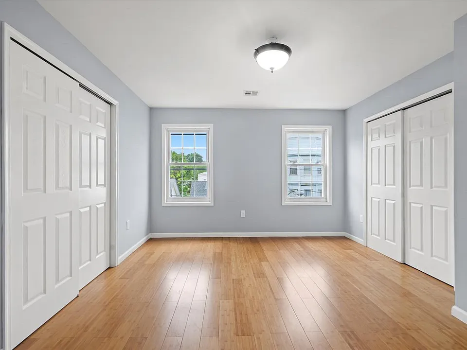 46 Halstead St #3