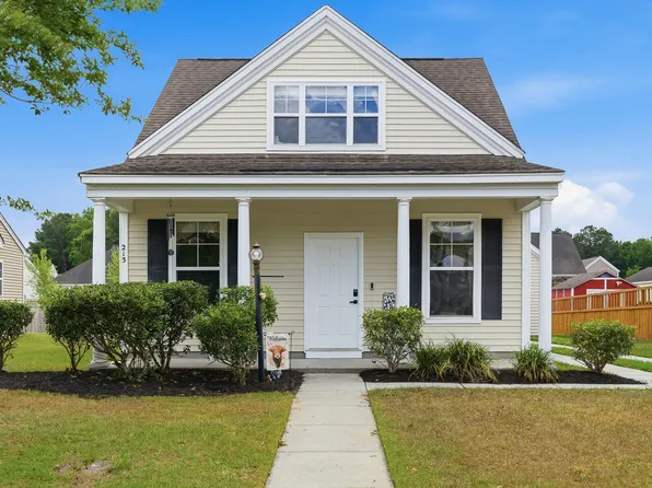 213 Killarney Trl, Moncks Corner, SC 29461