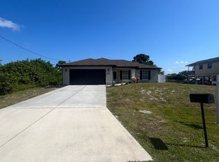 3202 57th St W, Lehigh Acres, FL 33971