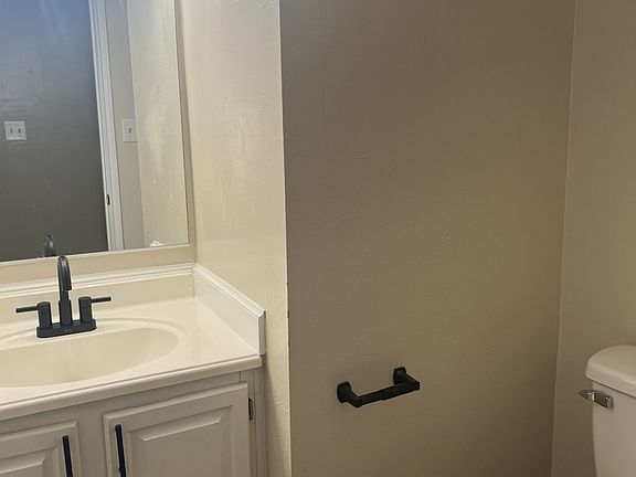 5th image of 290 Bracewell Dr APT C