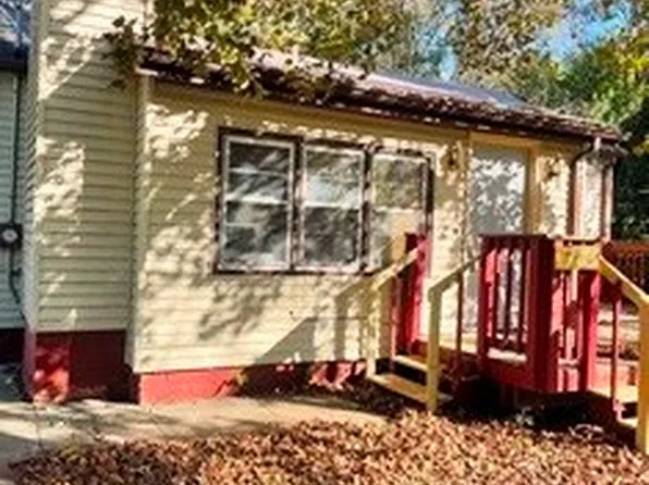 1515 Hutton St, Des Moines, IA 50316