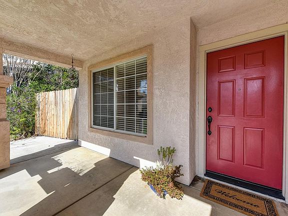 5th image of 1444 Zinnia Way