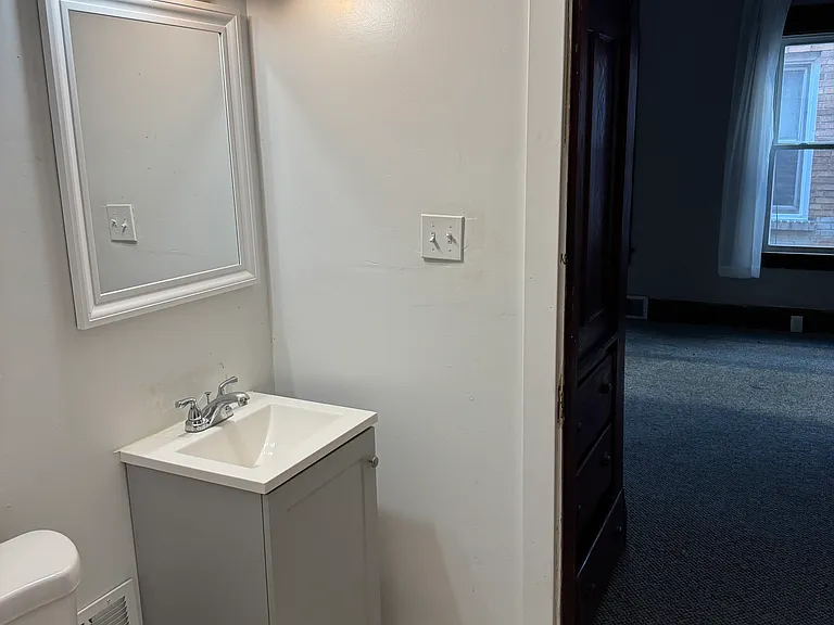 145 Southside Pkwy #4 — Photo 7