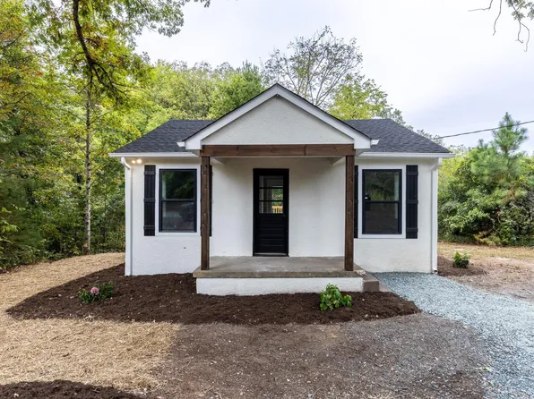 2157 Thomas Jefferson Pkwy, Charlottesville, VA 22902