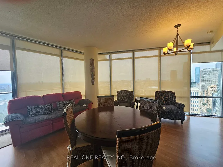 832 Bay St #3703 — Photo 6